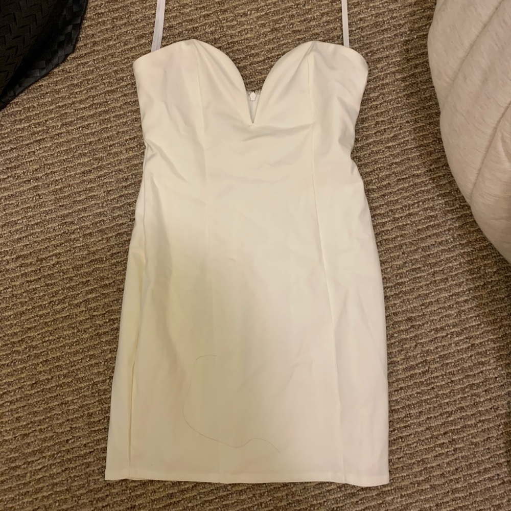 REVOLVE white sweetheart top dress